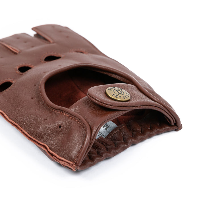 Men's Fingerless Leather Driving Gloves in English Tan open cuff
