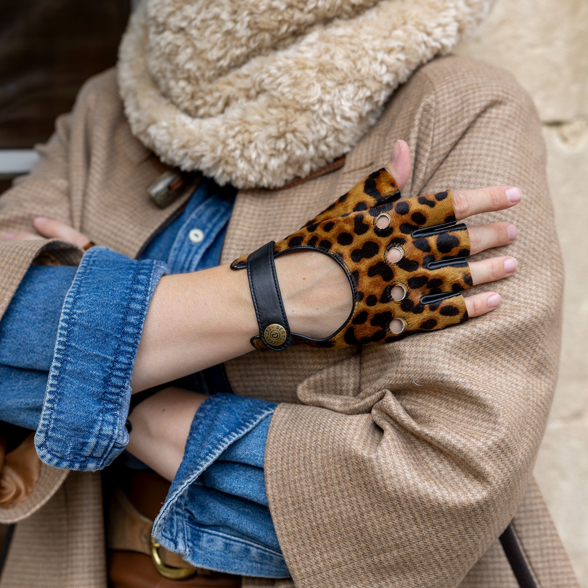 fingerlose handschuhe damen leder Damen Fingerlose Lederfahrhandschuhe mit Leopardenmuster