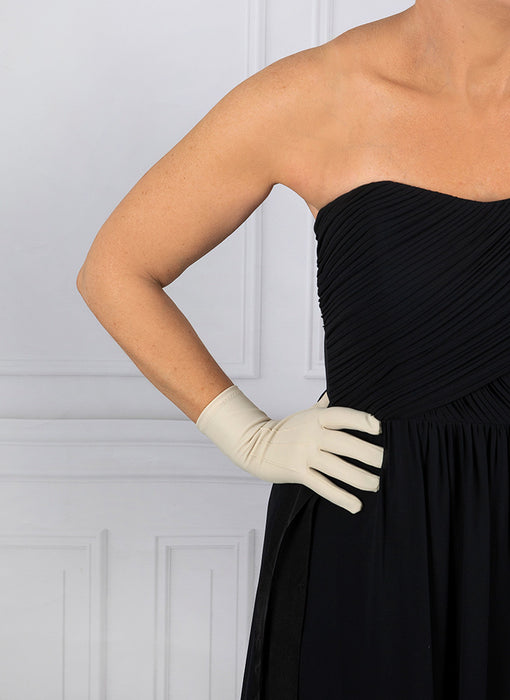 Woman wearing Women's Three-Point Matt Satin Gloves in shantung